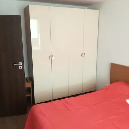 Cora Apartament * Брашов