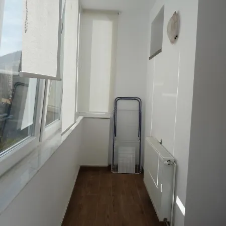 Cora Apartament Апартаменти Брашов